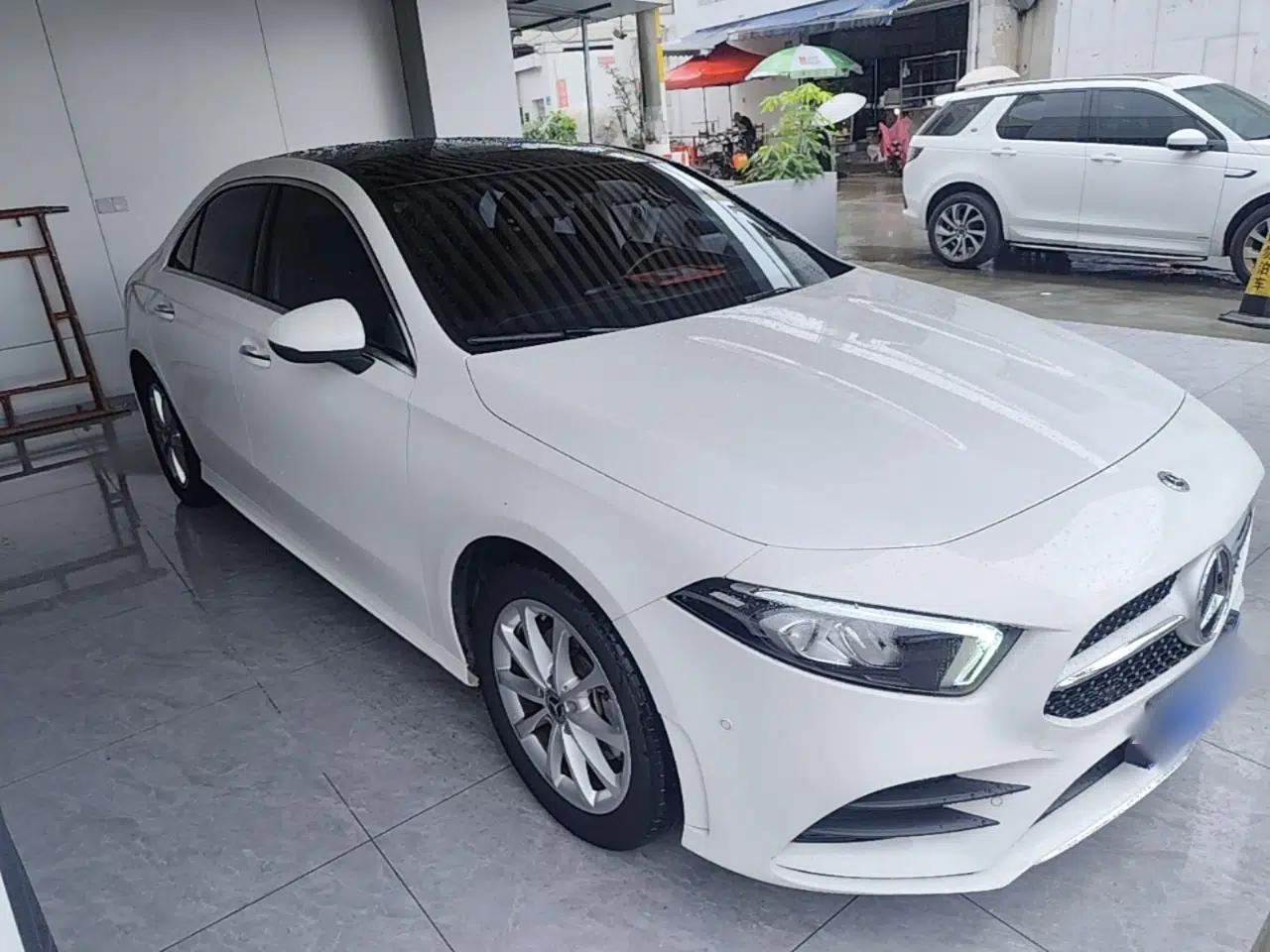 Mercedes-Benz A-Class 2021 A 200 L Sport Sedan Fashion Model — миниатюра 3