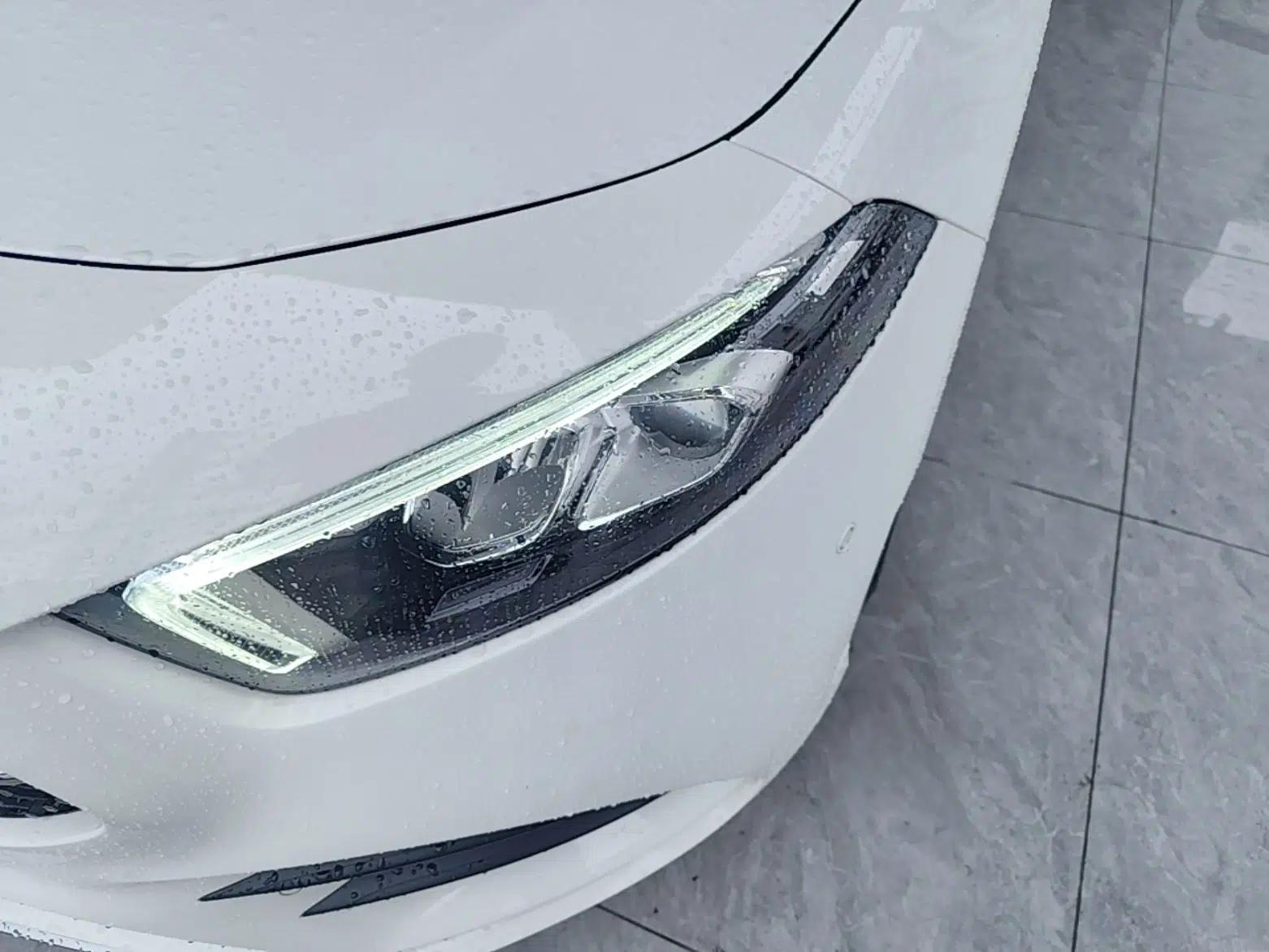 Mercedes-Benz A-Class 2021 A 200 L Sport Sedan Fashion Model — миниатюра 8