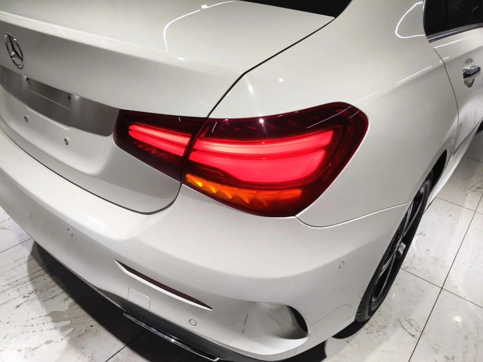 Mercedes-Benz A-Class 2023 A 200 L Fashion Model — миниатюра 9