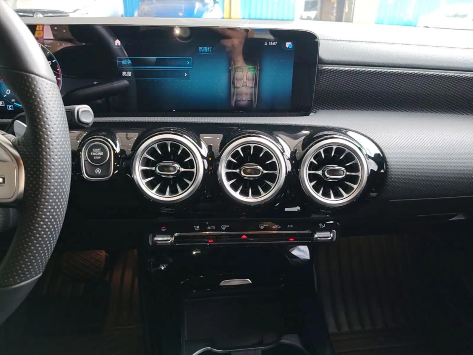Mercedes-Benz A-Class 2022 Restyled A 200 L Sport Sedan Fashion Version — миниатюра 15