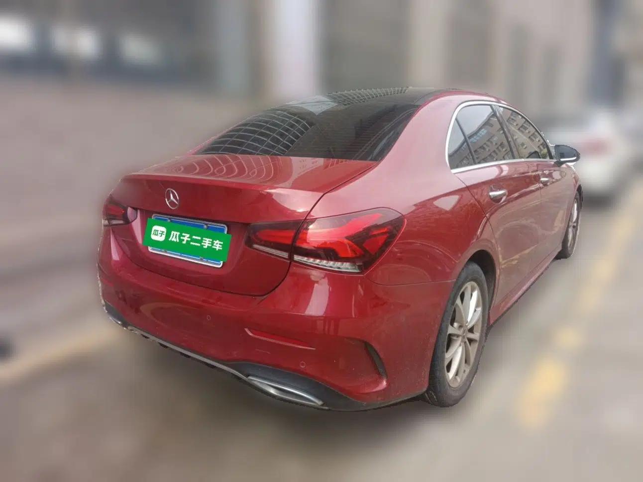 Mercedes-Benz A-Class 2020 Restyled A 200 L Sport Sedan Fashion Version — миниатюра 6