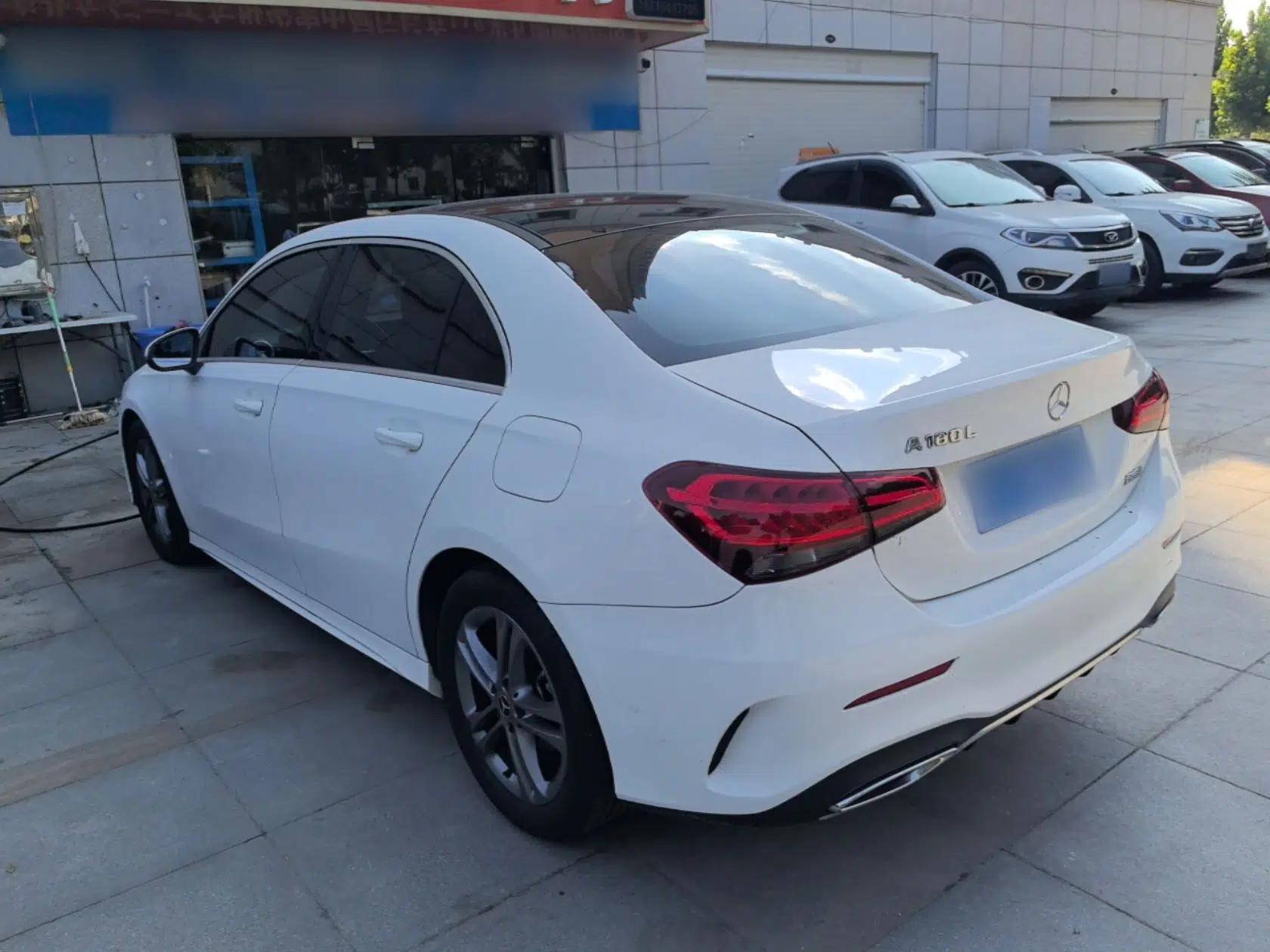 Mercedes-Benz A-Class 2022 A 180 L Sport Sedan — миниатюра 13
