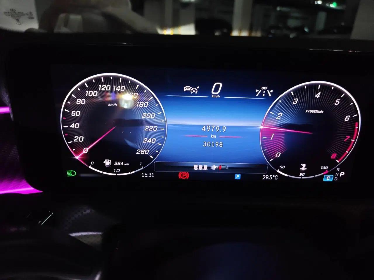 Mercedes-Benz A-Class 2023 A 200 L Fashion Model — миниатюра 12