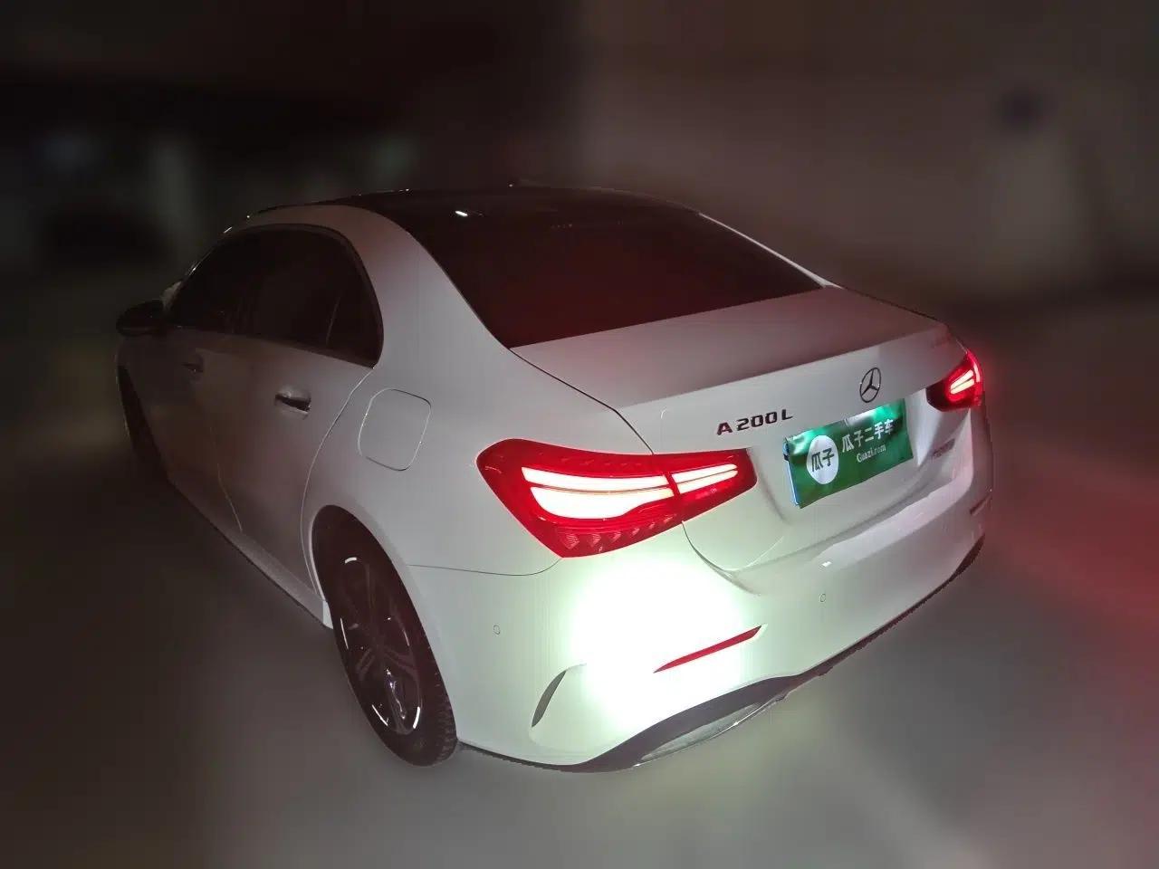 Mercedes-Benz A-Class 2023 A 200 L Fashion Model — миниатюра 4