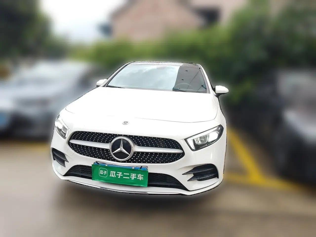 Mercedes-Benz A-Class 2021 A 200 L Sport Sedan Fashion Model — миниатюра 2
