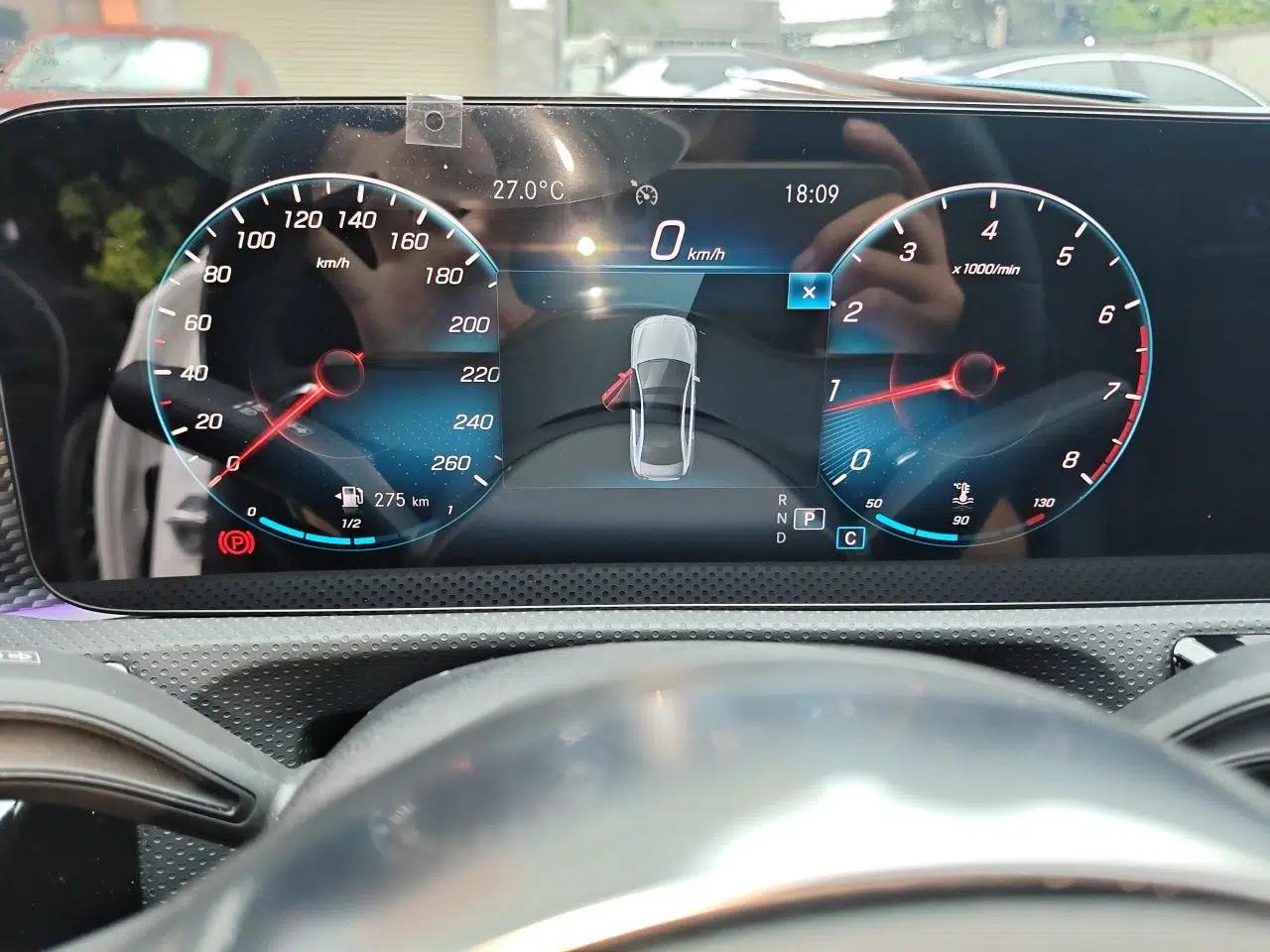Mercedes-Benz A-Class 2021 A 200 L Sport Sedan Fashion Model — миниатюра 11