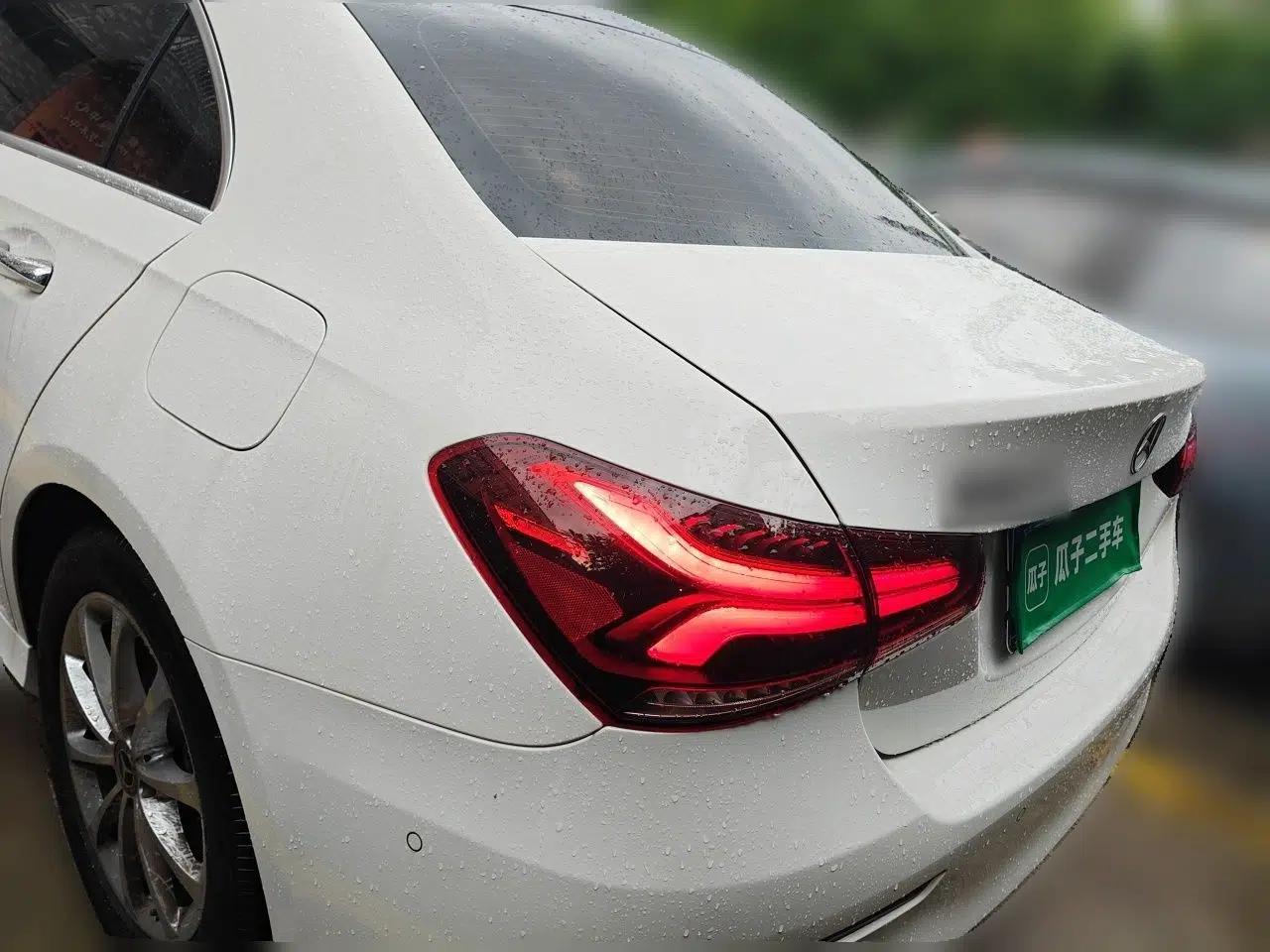 Mercedes-Benz A-Class 2021 A 200 L Sport Sedan Fashion Model — миниатюра 4