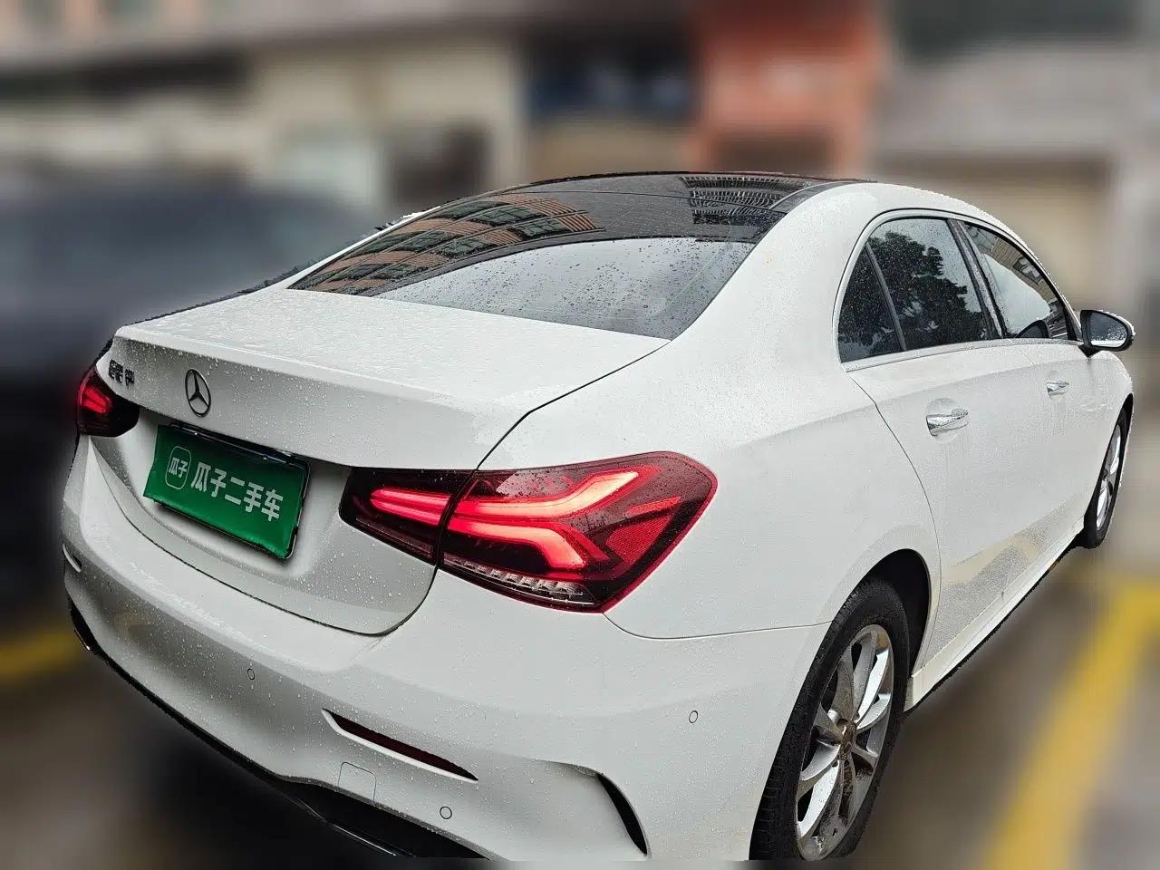 Mercedes-Benz A-Class 2021 A 200 L Sport Sedan Fashion Model — миниатюра 6
