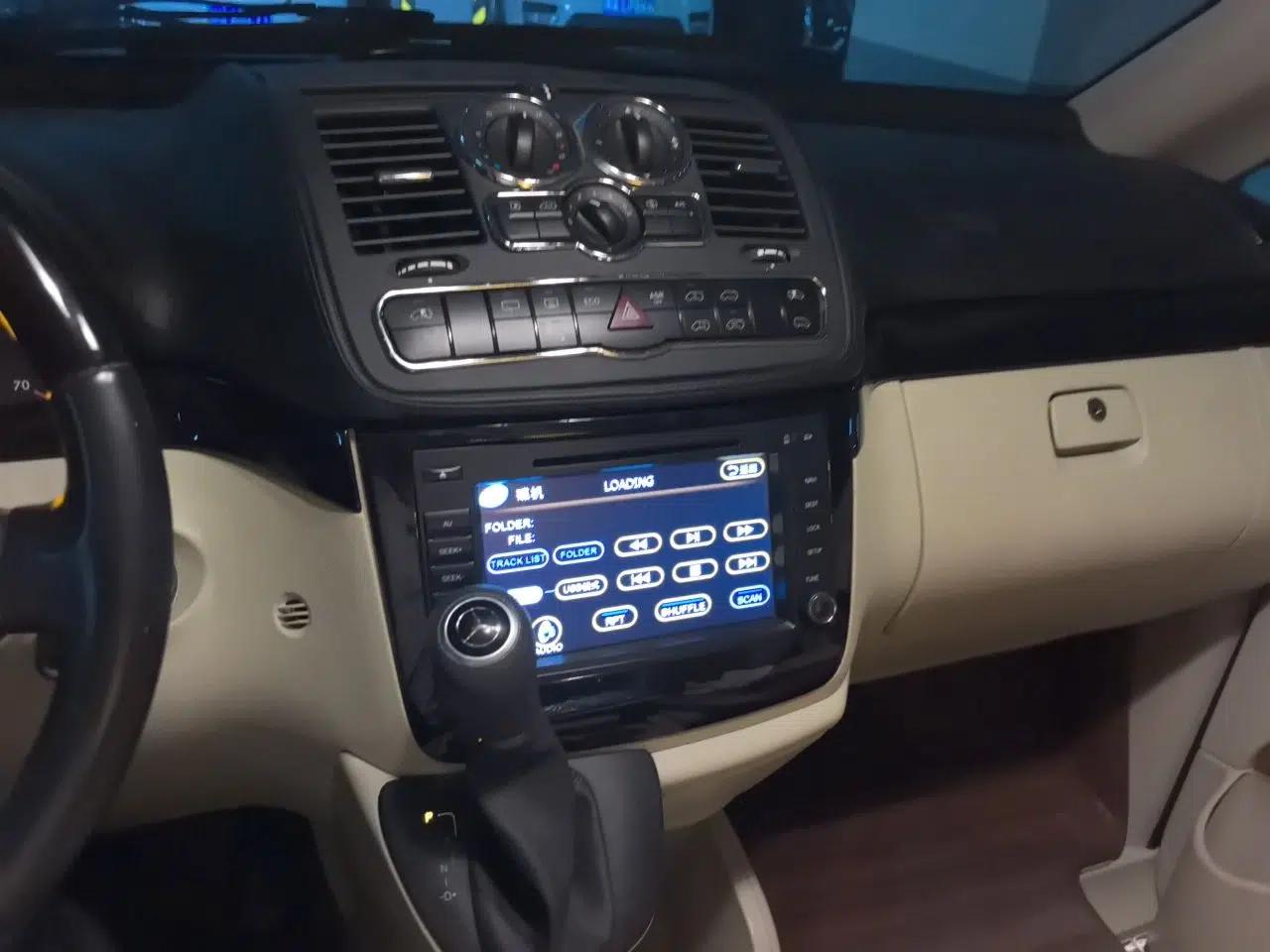 Mercedes-Benz Vito Mercedes-Benz V-Class, 3.0L, parallel import — миниатюра 13