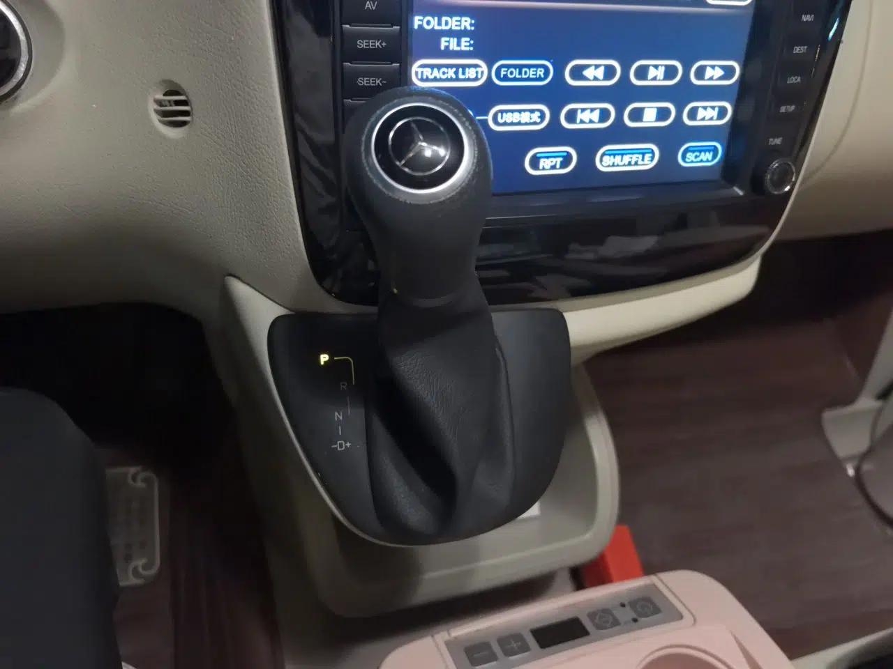 Mercedes-Benz Vito Mercedes-Benz V-Class, 3.0L, parallel import — миниатюра 14