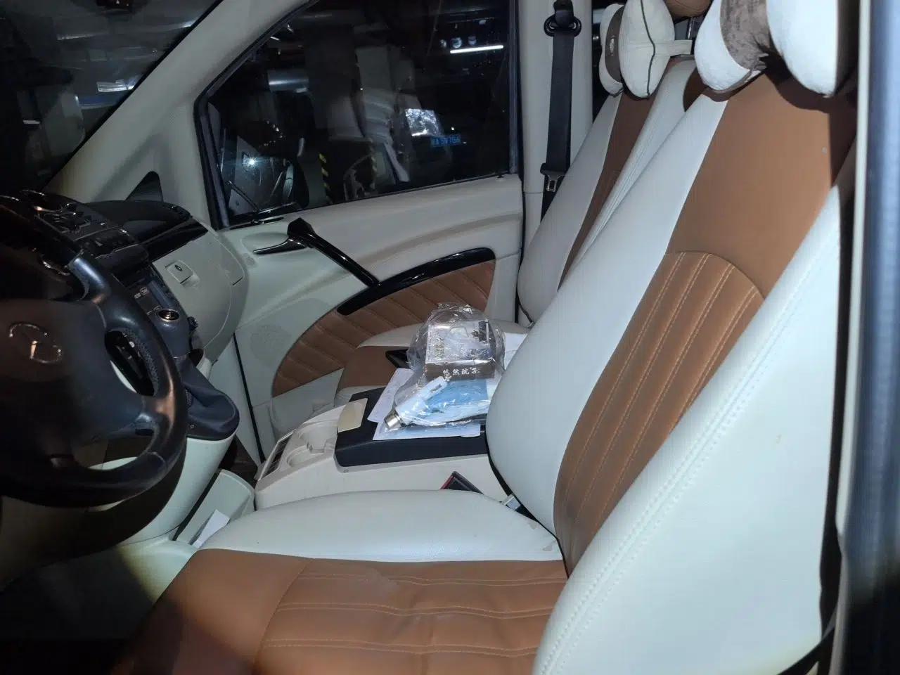 Mercedes-Benz Vito Mercedes-Benz V-Class, 3.0L, parallel import — миниатюра 15
