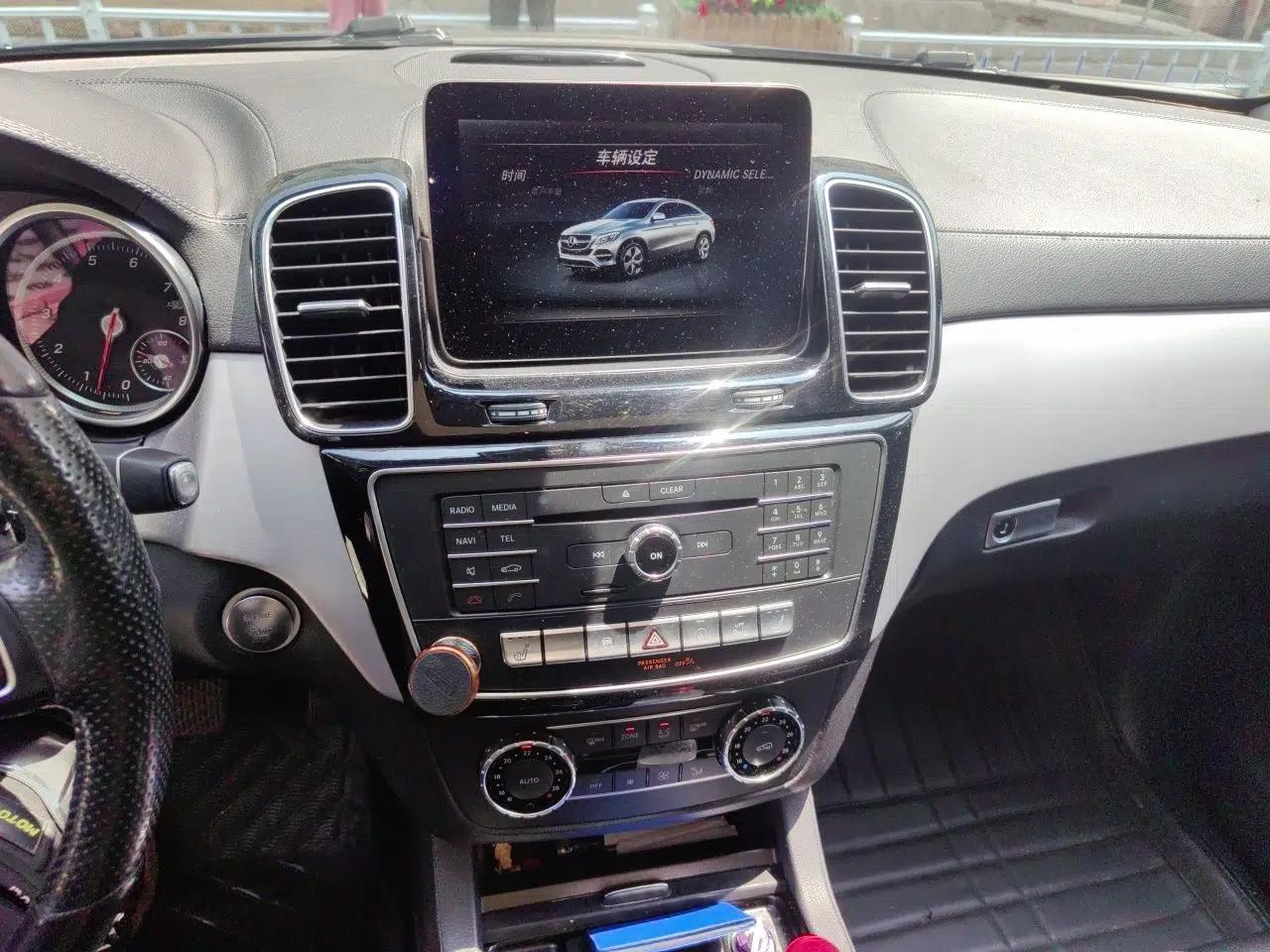 Mercedes-Benz GLE 2015 GLE 320 4MATIC — миниатюра 17
