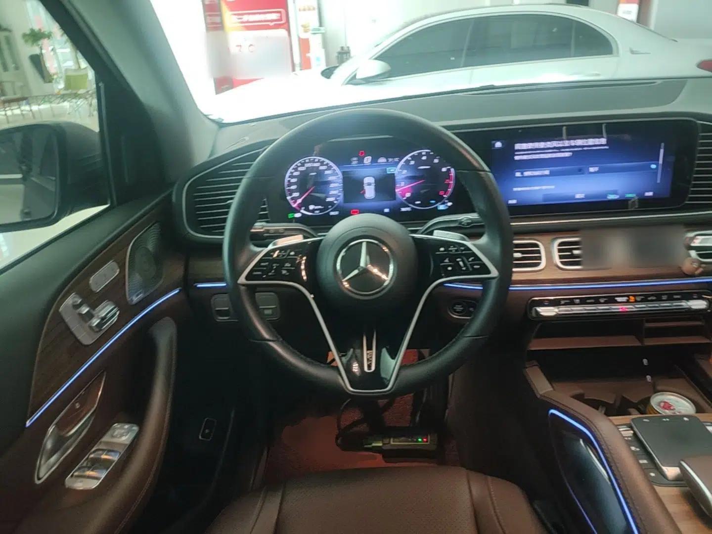 Mercedes-Benz GLE 2024 GLE 450 4MATIC Stylish Model — миниатюра 18