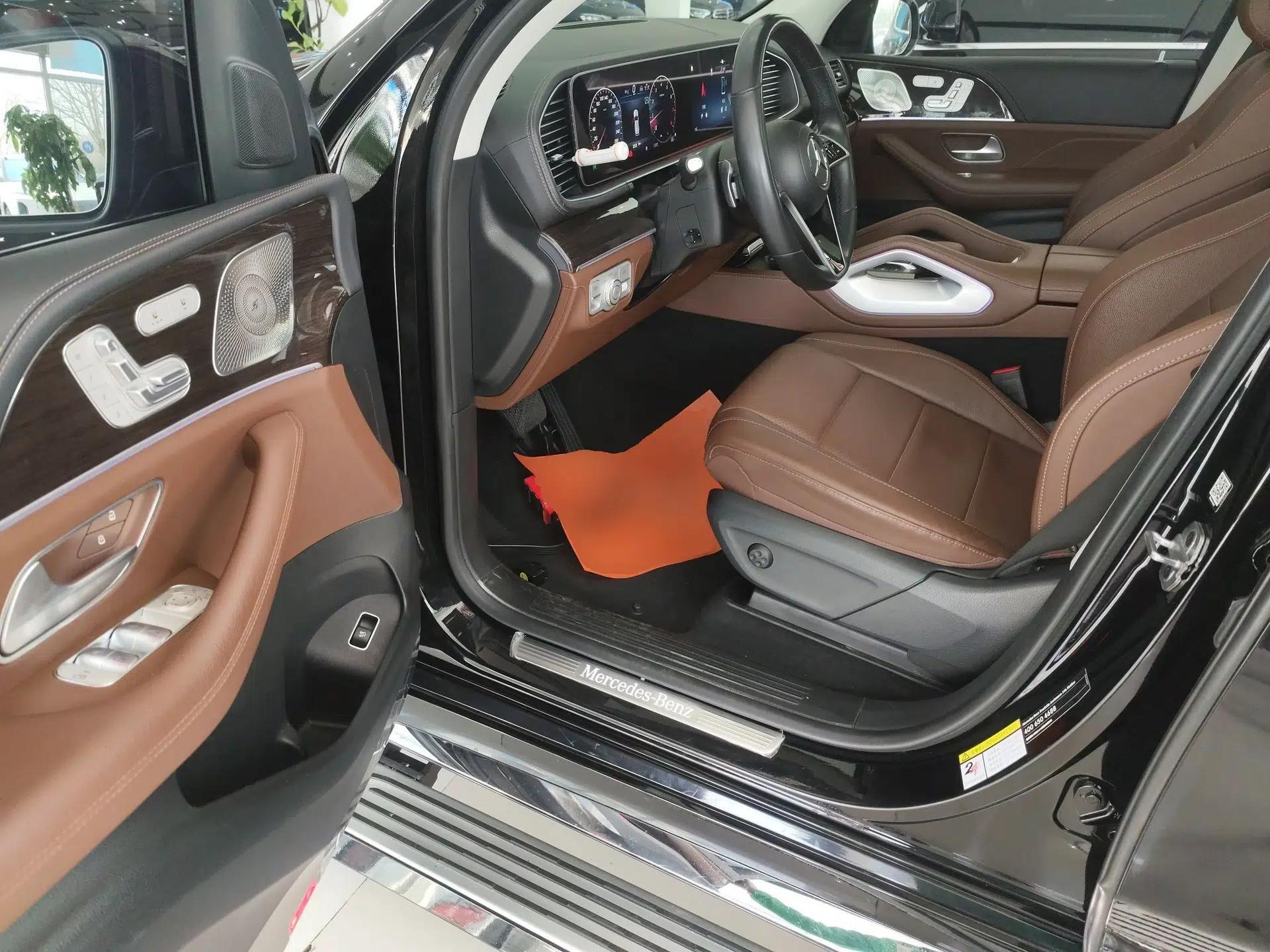 Mercedes-Benz GLE 2024 GLE 350 4MATIC Stylish Model — миниатюра 23
