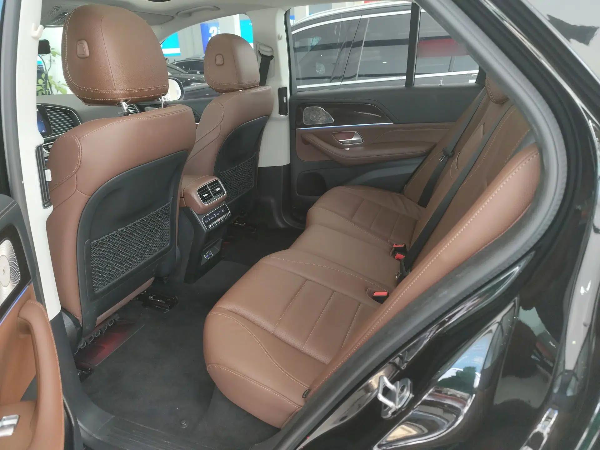 Mercedes-Benz GLE 2024 GLE 350 4MATIC Stylish Model — миниатюра 25