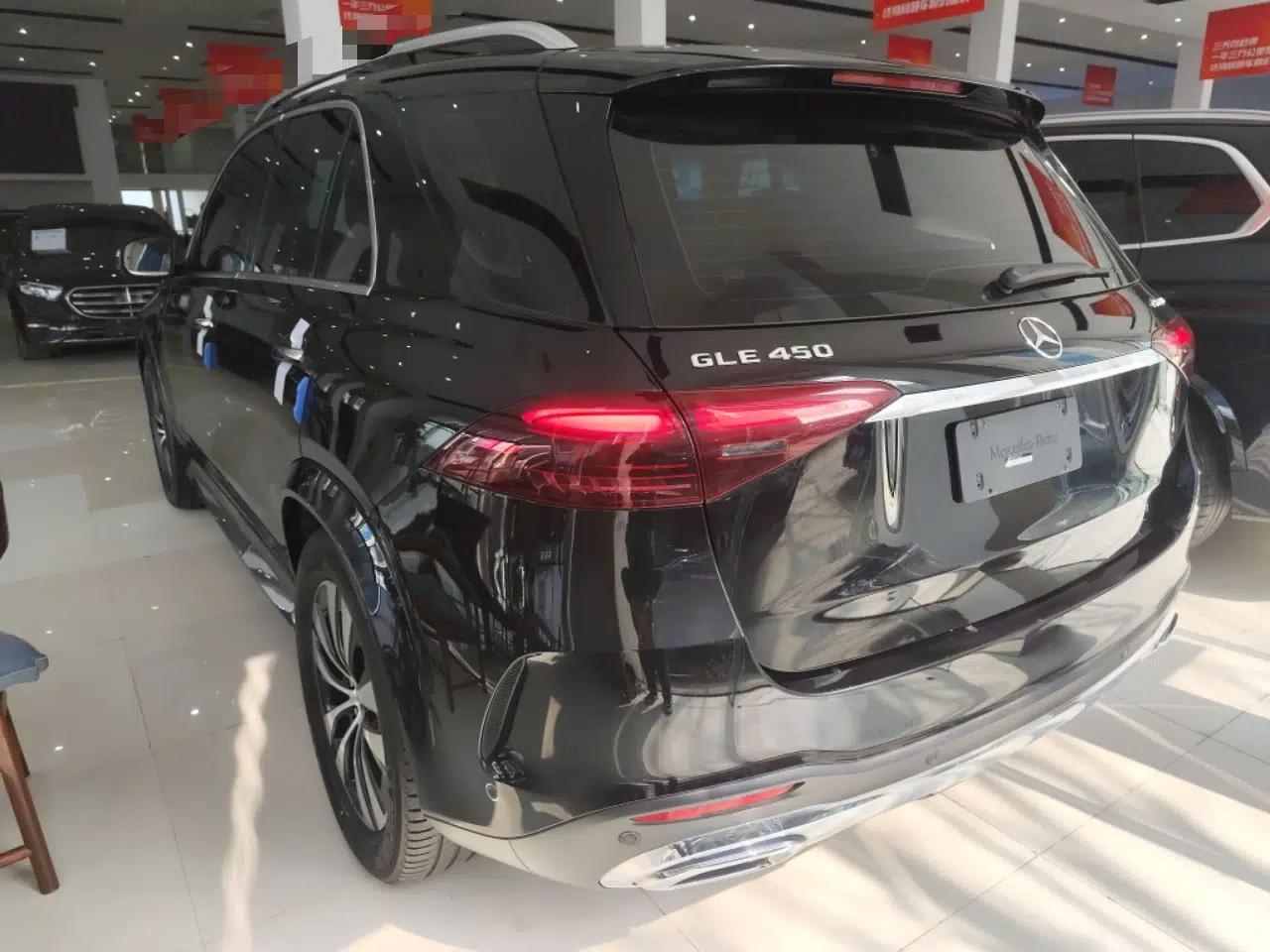 Mercedes-Benz GLE 2024 GLE 350 4MATIC Stylish Model — миниатюра 4