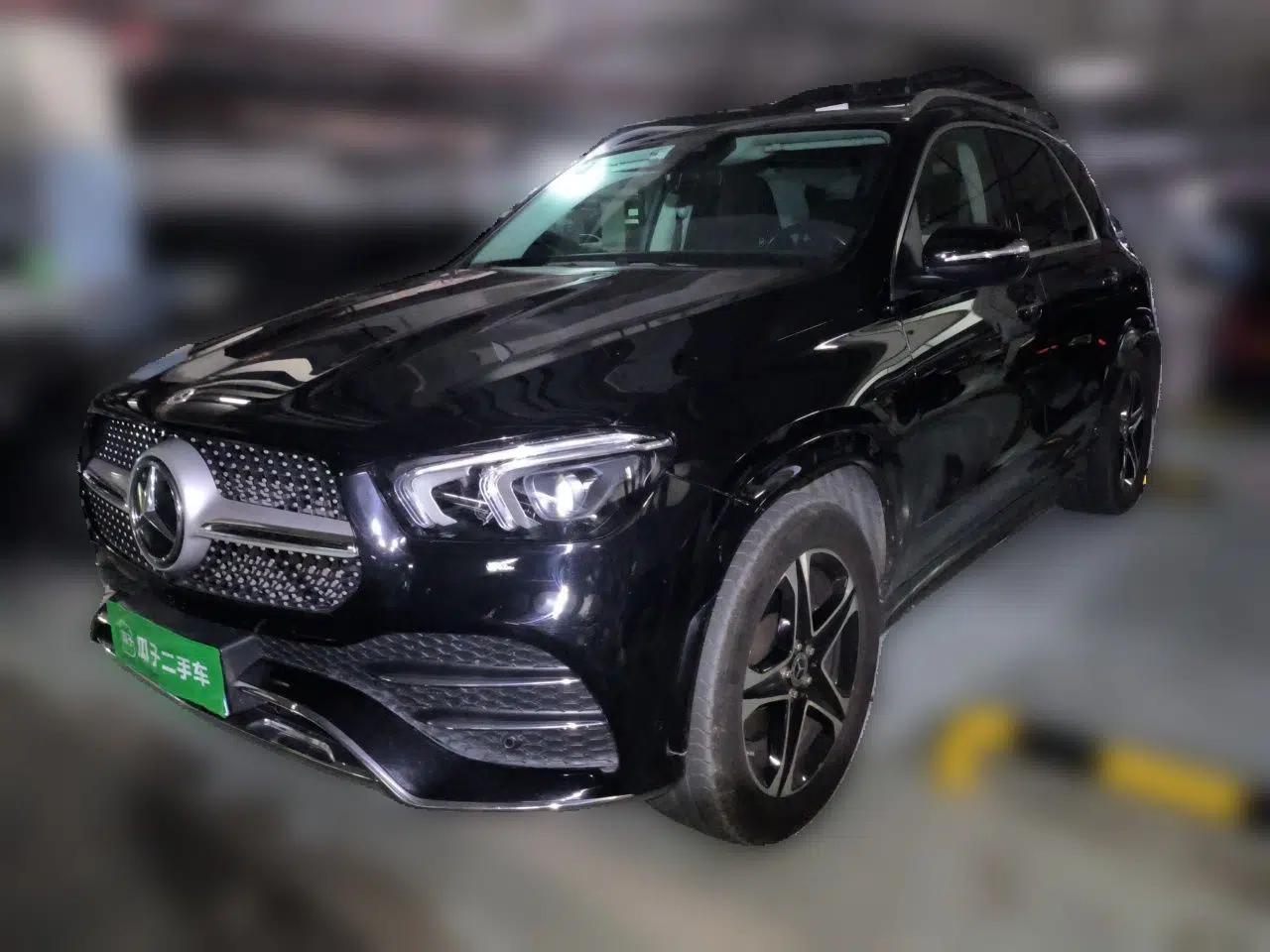 Mercedes-Benz GLE 2022 GLE 350 4MATIC Stylish Model — миниатюра 1