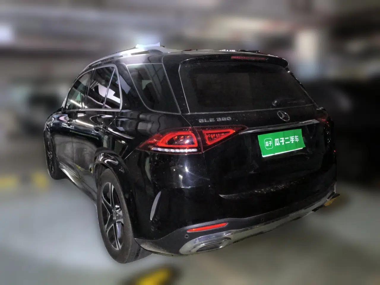 Mercedes-Benz GLE 2022 GLE 350 4MATIC Stylish Model — миниатюра 4