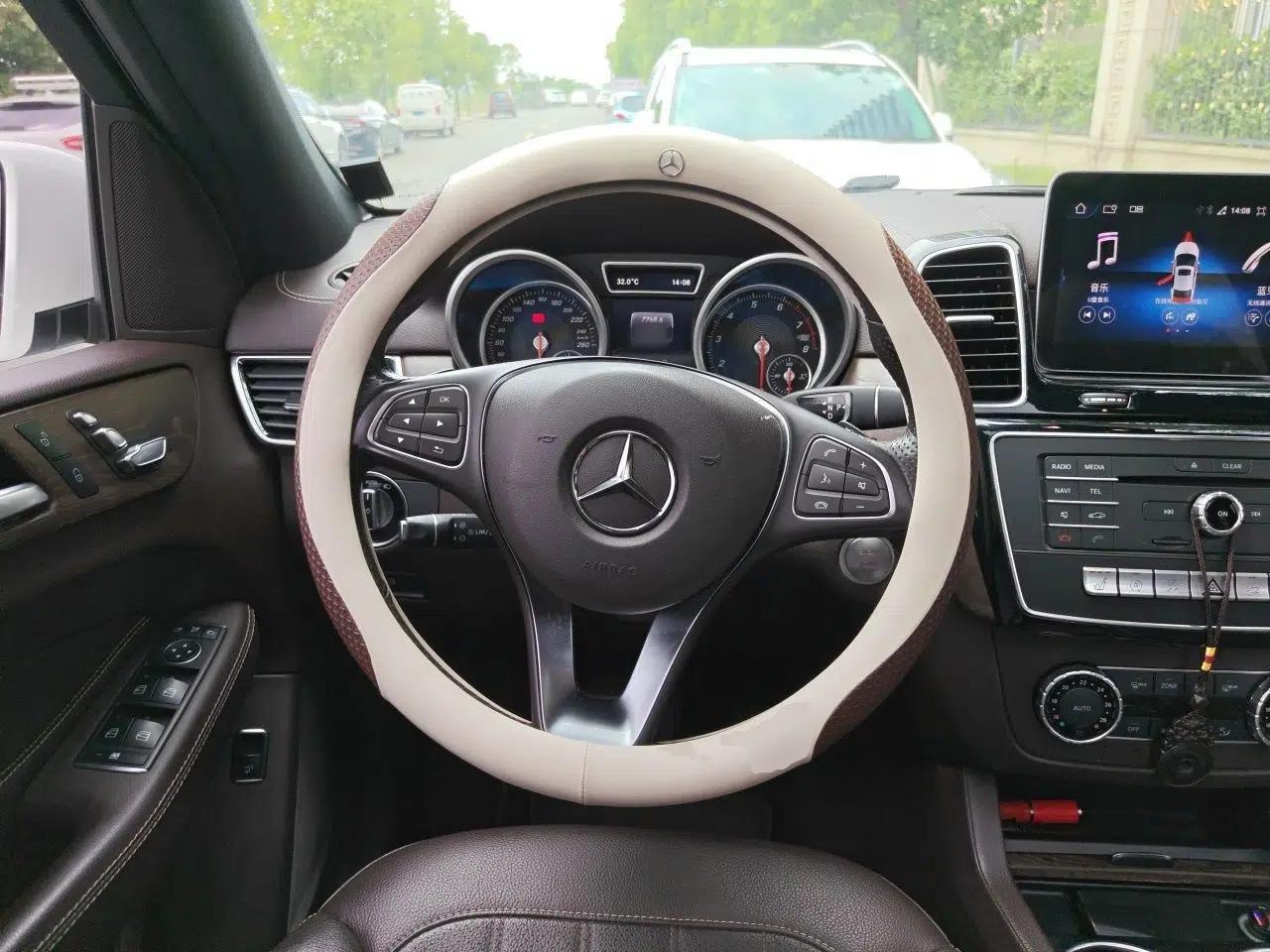 Mercedes-Benz GLE 2017 GLE 320 4MATIC Dynamic Model — миниатюра 10