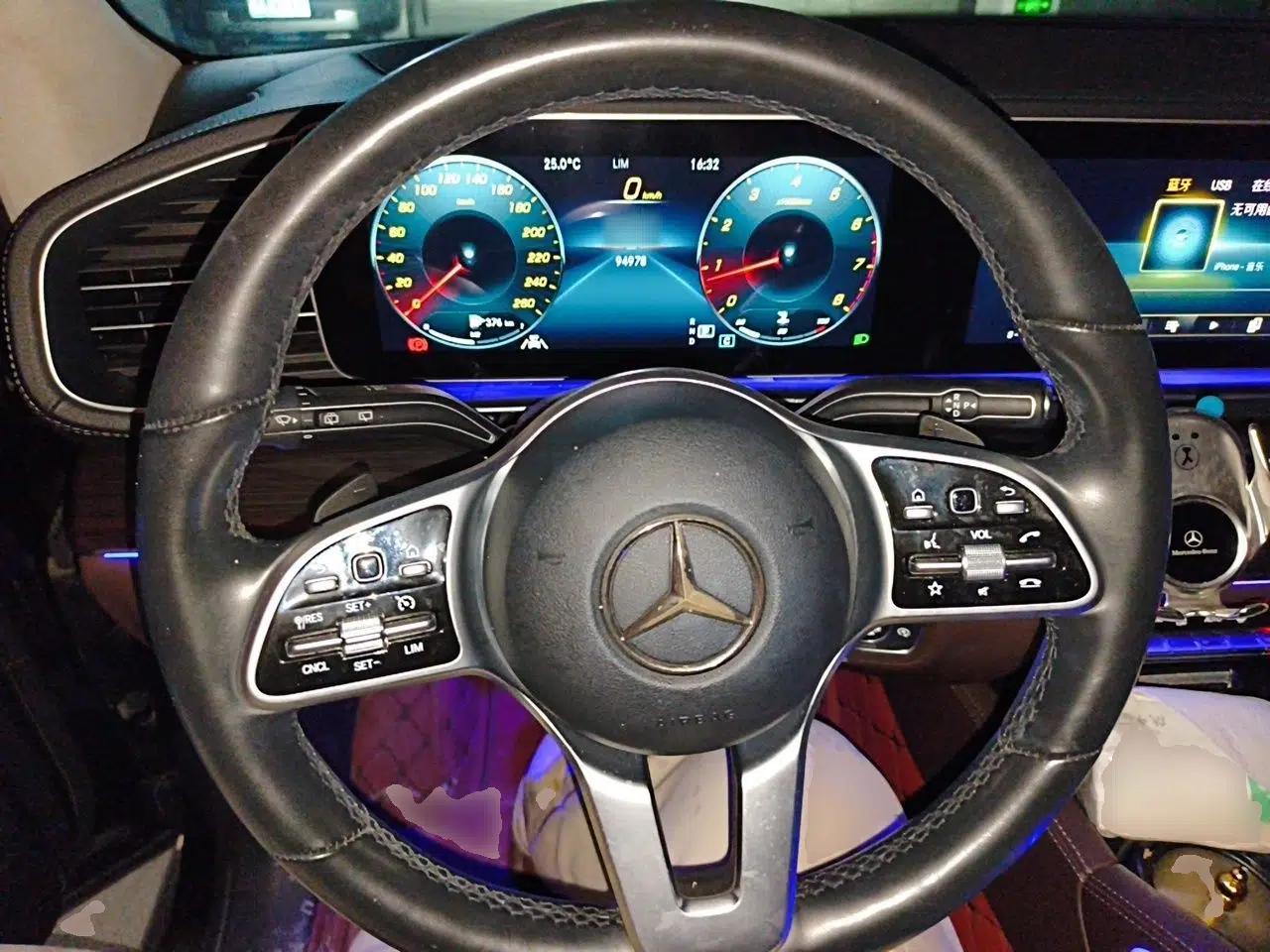 Mercedes-Benz GLE 2022 GLE 350 4MATIC Stylish Model — миниатюра 10