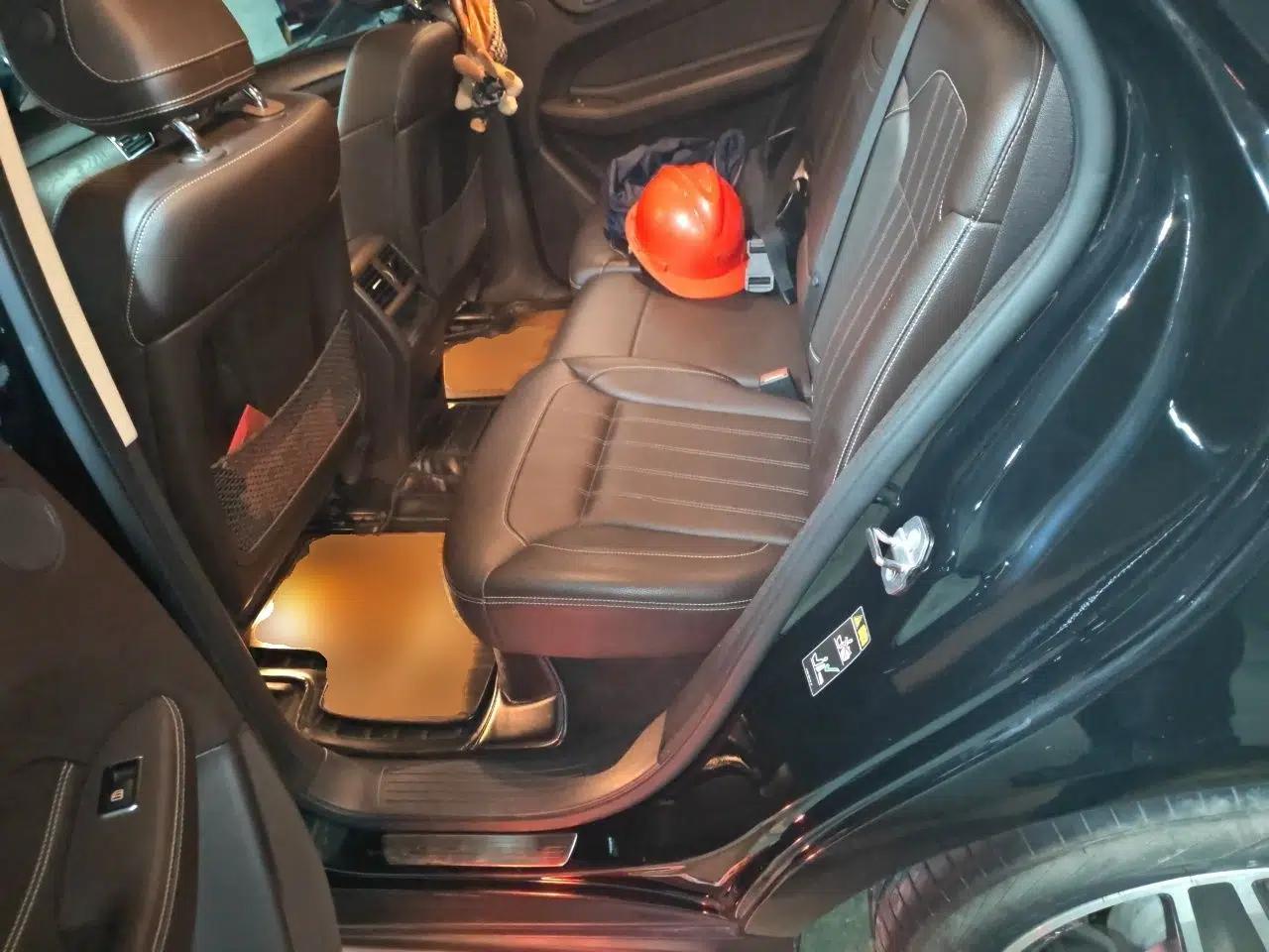 Mercedes-Benz GLE 2019 GLE 400 4MATIC Exclusive Edition — миниатюра 17