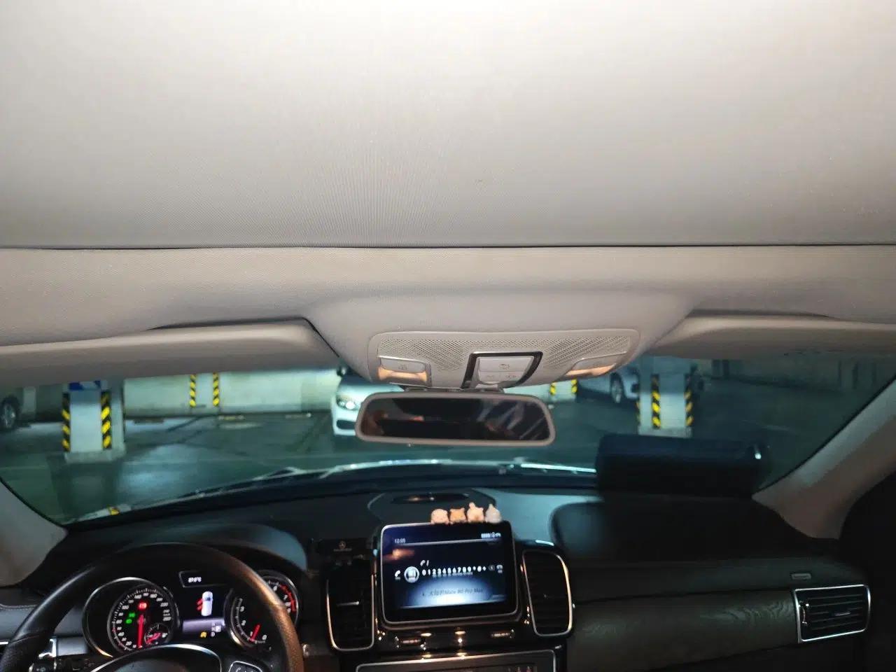 Mercedes-Benz GLE 2019 GLE 400 4MATIC Exclusive Edition — миниатюра 18
