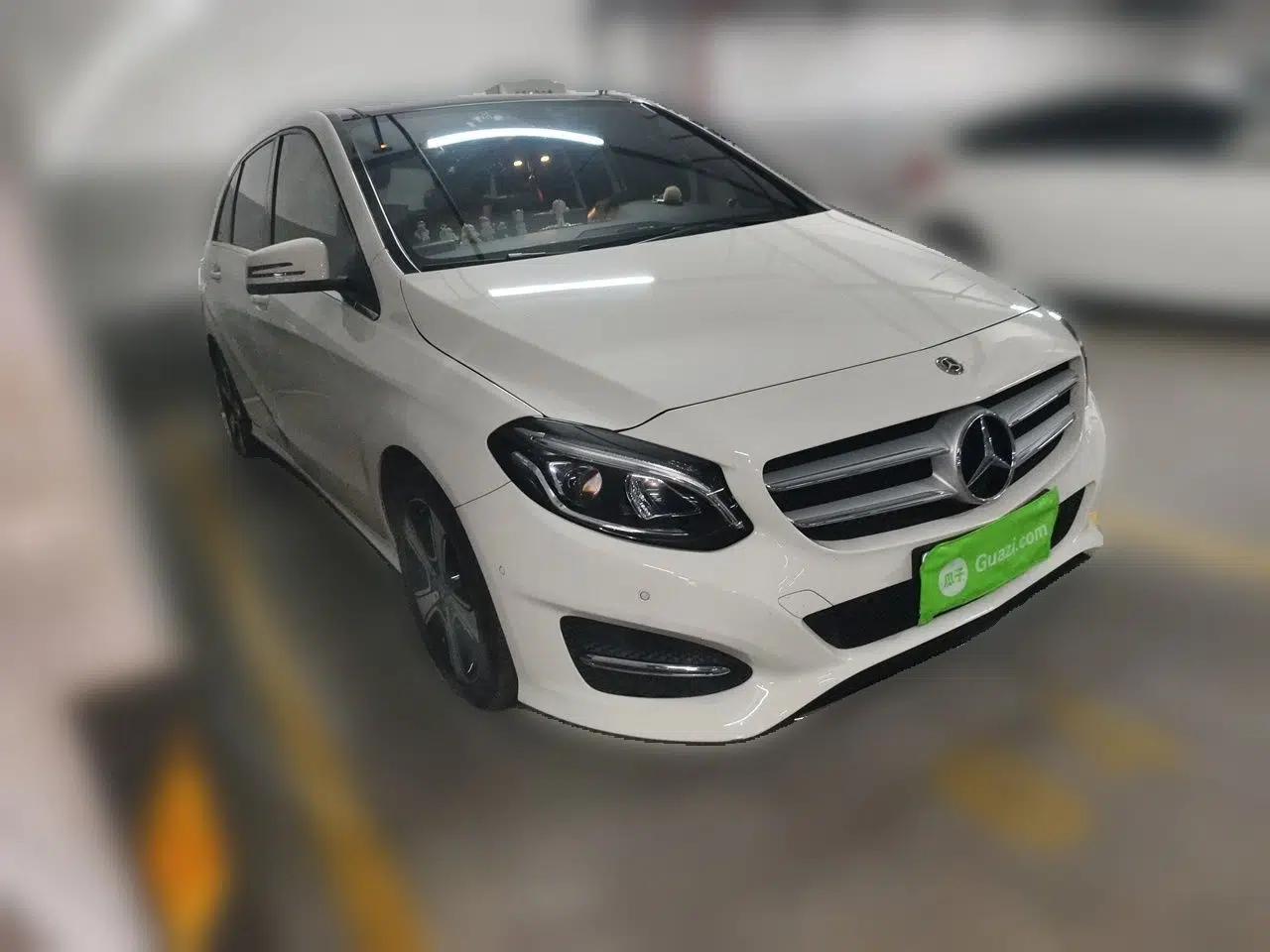 Mercedes-Benz B-Class 2018 B 200 Fashion Model — миниатюра 3