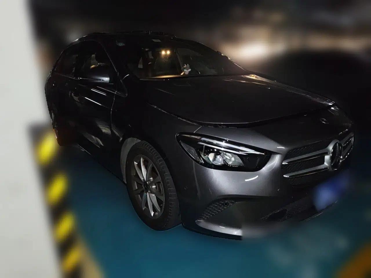 Mercedes-Benz B-Class 2020 B 200 Fashion Model — миниатюра 3