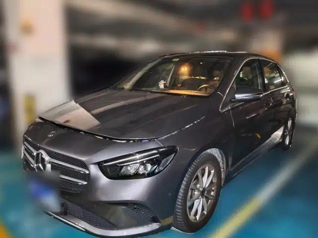 Mercedes-Benz B-Class 2020 B 200 Fashion Model