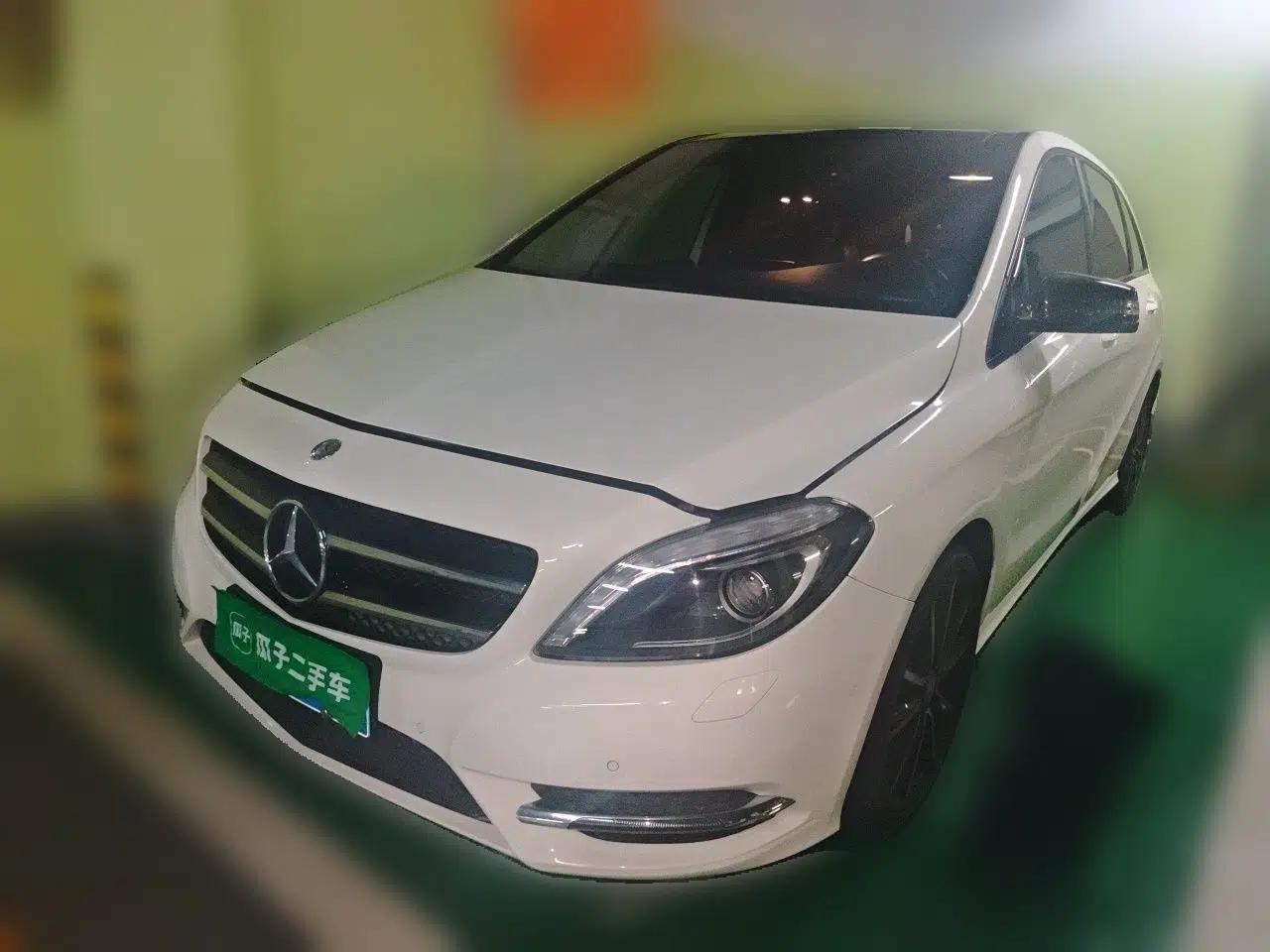 Mercedes-Benz B-Class 2012 B 200 — миниатюра 1