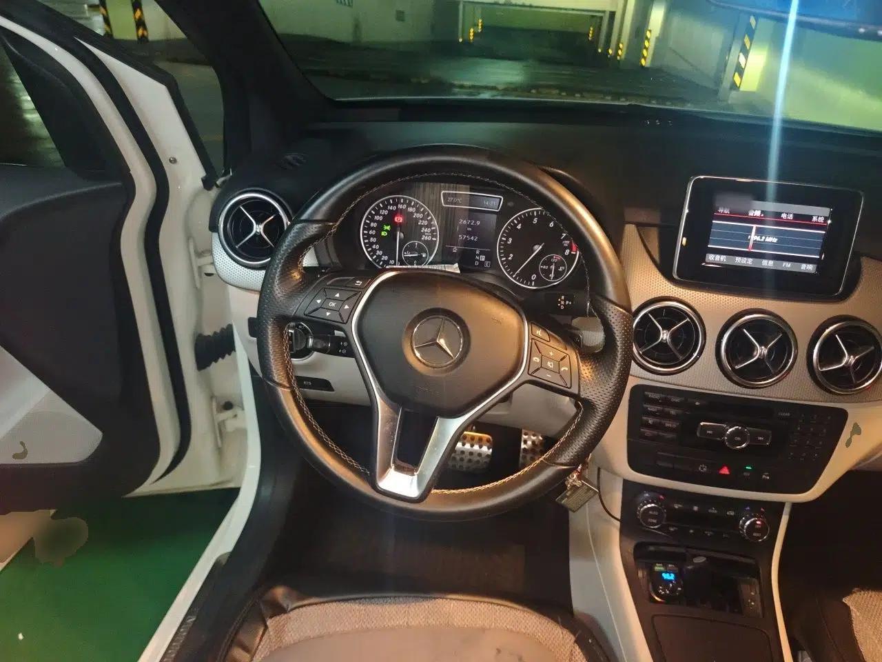 Mercedes-Benz B-Class 2012 B 200 — миниатюра 10