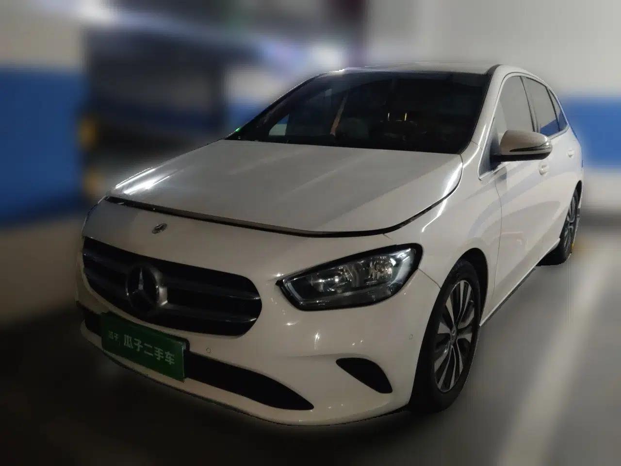 Mercedes-Benz B-Class 2021 B 180 Fashion Model — миниатюра 1