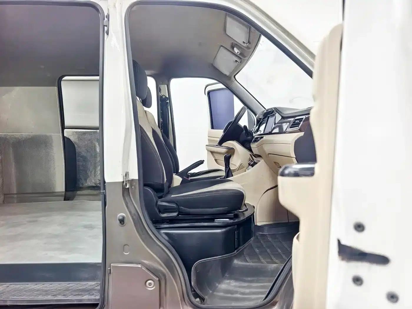 Crossstar V7 2022 1.6L Petrol Luxury 2-Seat Double Door Model DAM16KR — миниатюра 13