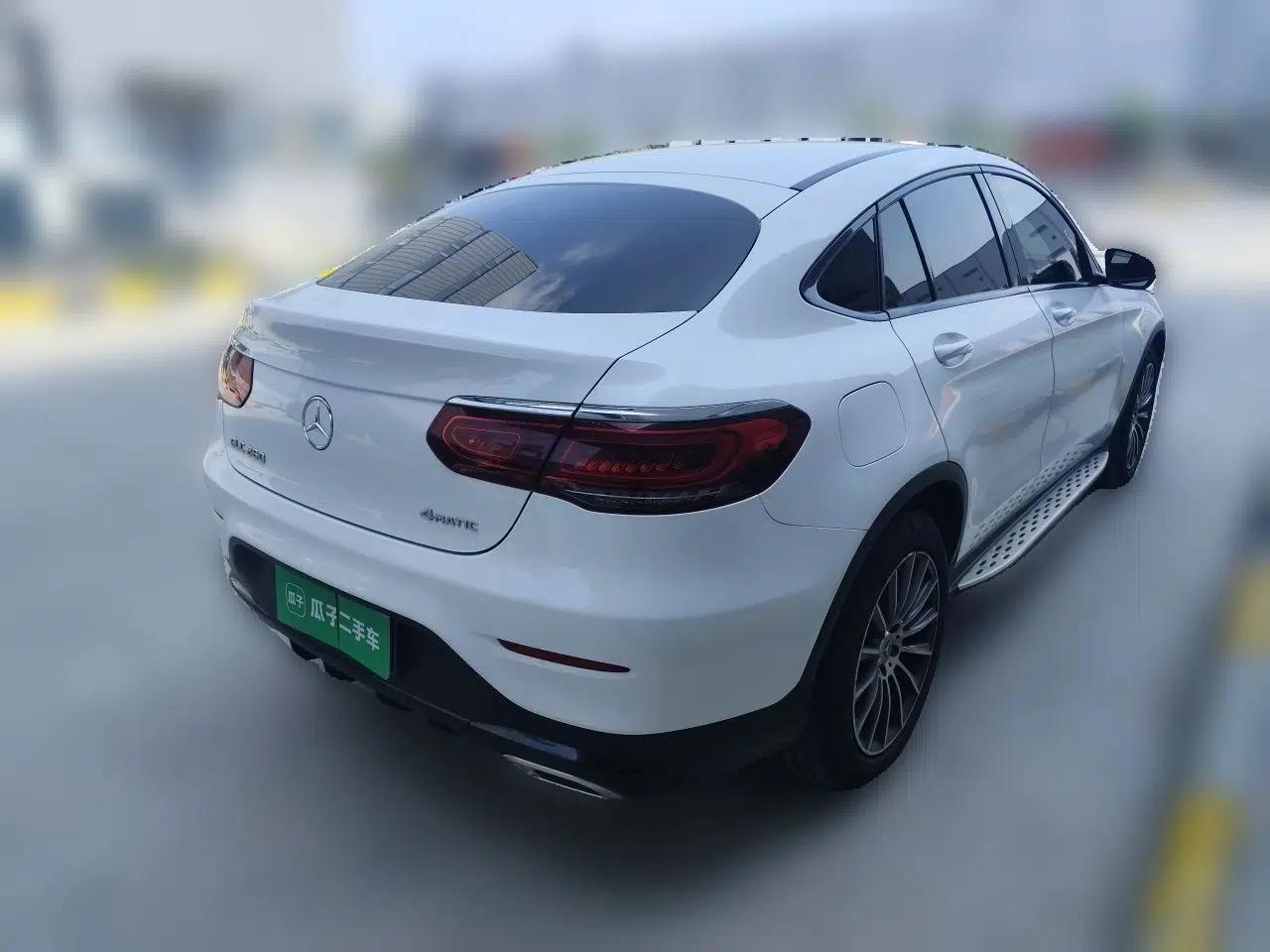 Mercedes-Benz GLC Coupe 2020 GLC 260 4MATIC Coupe SUV — миниатюра 6