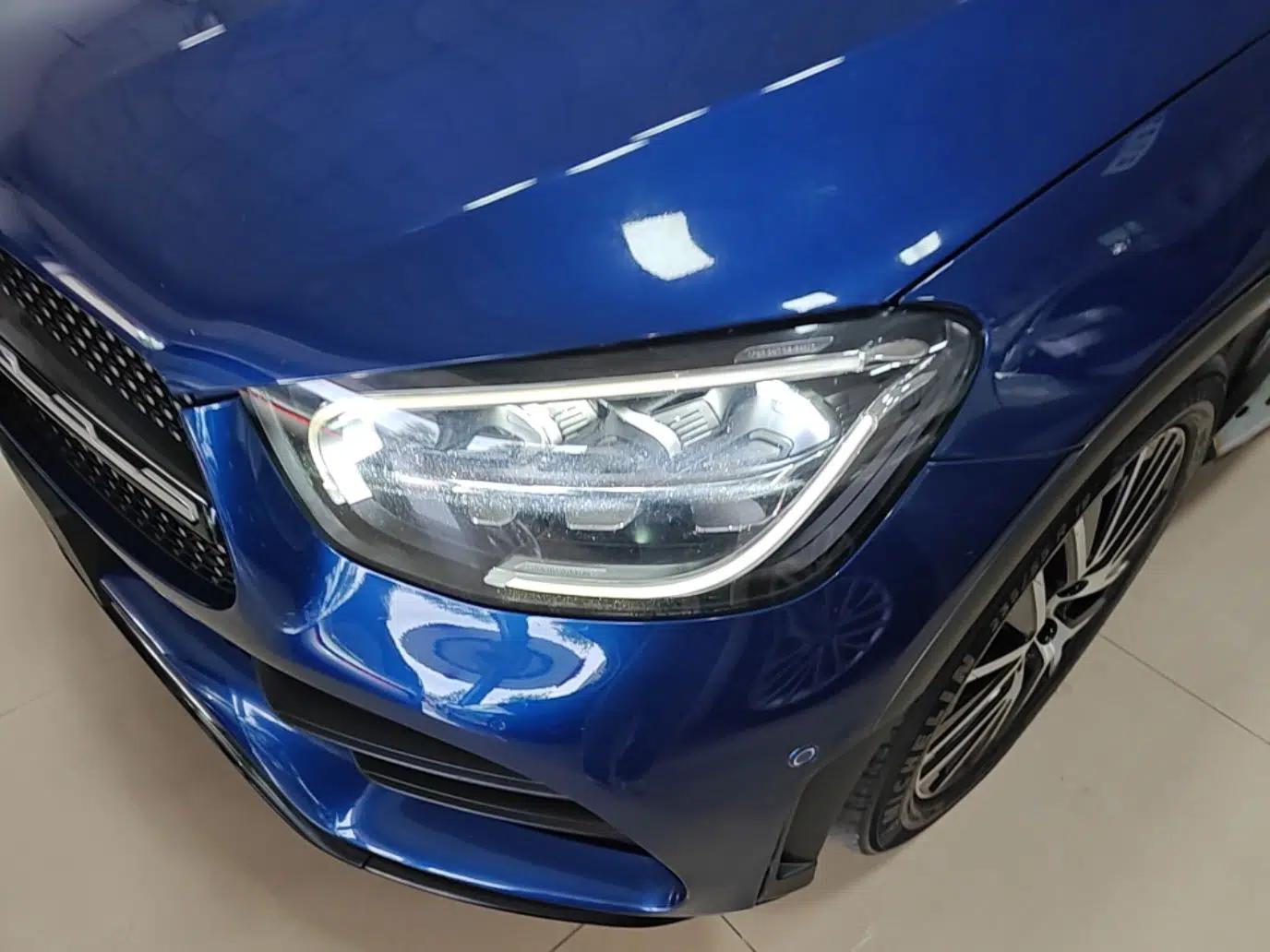 Mercedes-Benz GLC Coupe 2020 GLC 300 4MATIC Coupe SUV — миниатюра 8