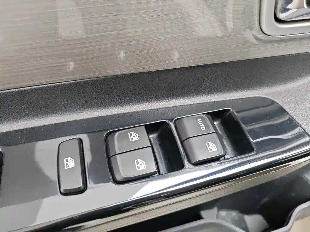 Crossover King F3 2021 1.6L Luxury Long Wheelbase DAM16KL — миниатюра 9