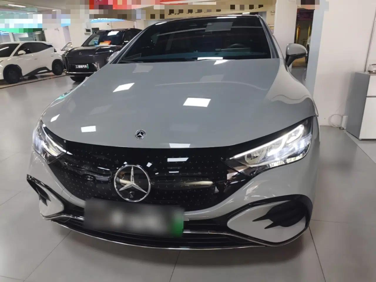 Mercedes-Benz EQE 2022 350 Luxury Edition — миниатюра 2