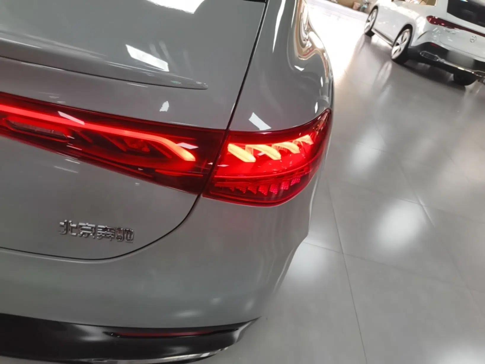 Mercedes-Benz EQE 2022 350 Luxury Edition — миниатюра 14