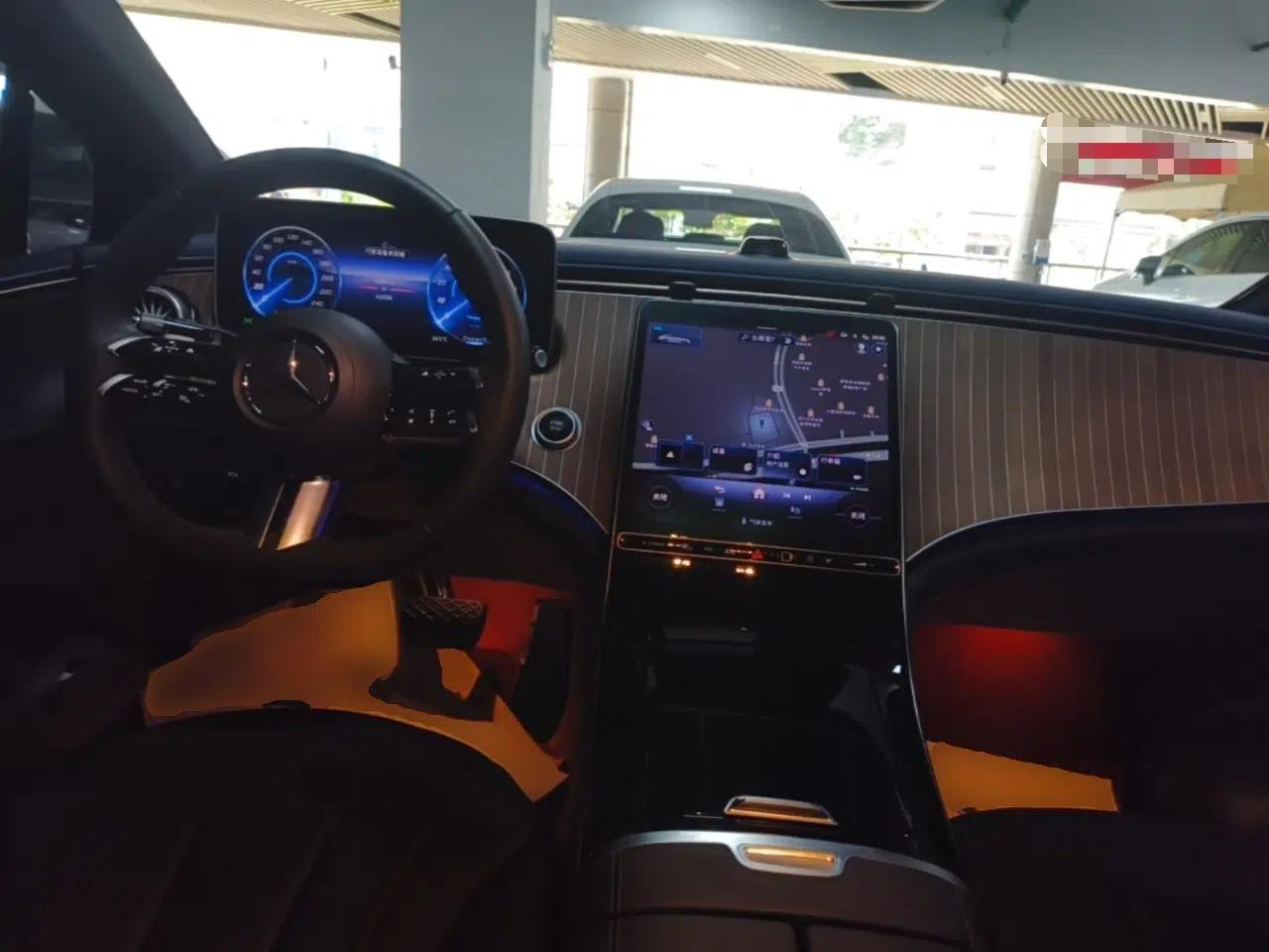Mercedes-Benz EQE 2022 350 Luxury Edition — миниатюра 19