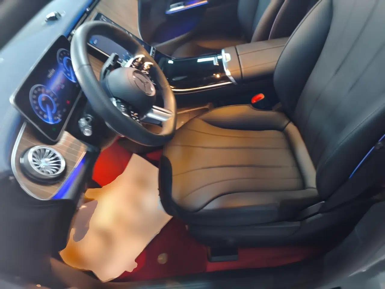 Mercedes-Benz EQE 2022 350 Luxury Edition — миниатюра 24