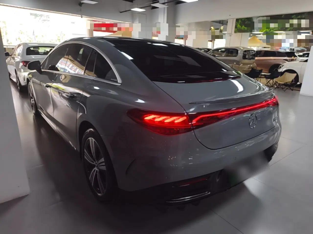 Mercedes-Benz EQE 2022 350 Luxury Edition — миниатюра 4