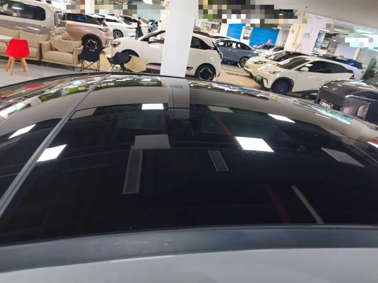 Mercedes-Benz EQE 2022 350 Luxury Edition — миниатюра 7