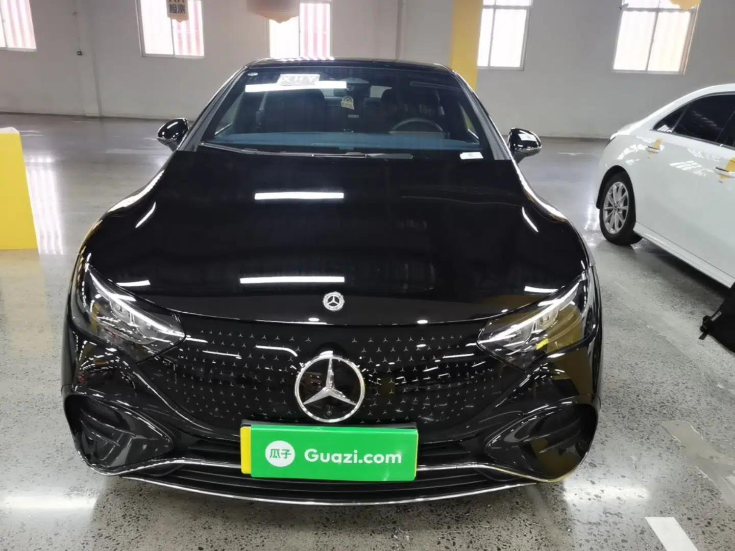 Mercedes-Benz EQE 2025 500 4MATIC Pioneer Edition — миниатюра 2