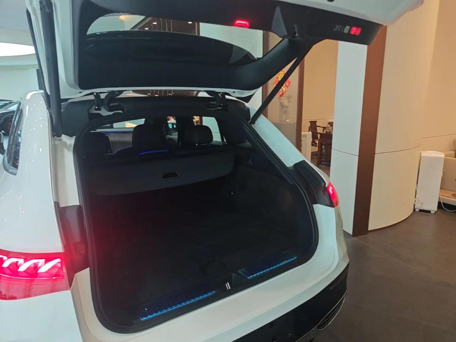 Mercedes-Benz EQE SUV 2024 500 4MATIC Luxury Edition — миниатюра 27
