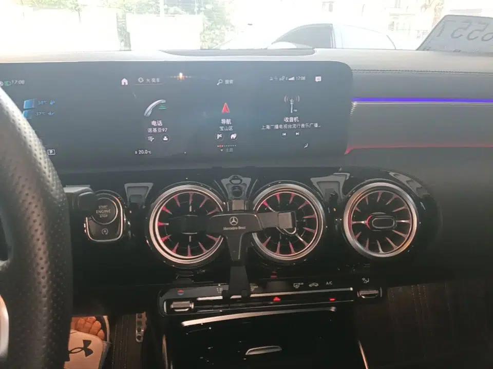 Mercedes-Benz A AMG 2022 AMG A 35 L 4MATIC — миниатюра 20