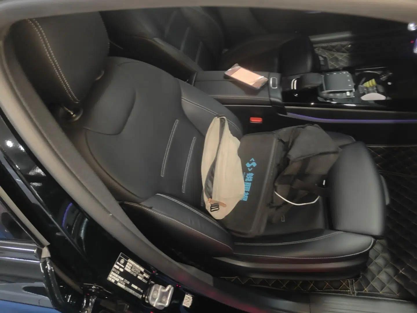 Mercedes-Benz A AMG 2024 AMG A 35 L 4MATIC — миниатюра 19