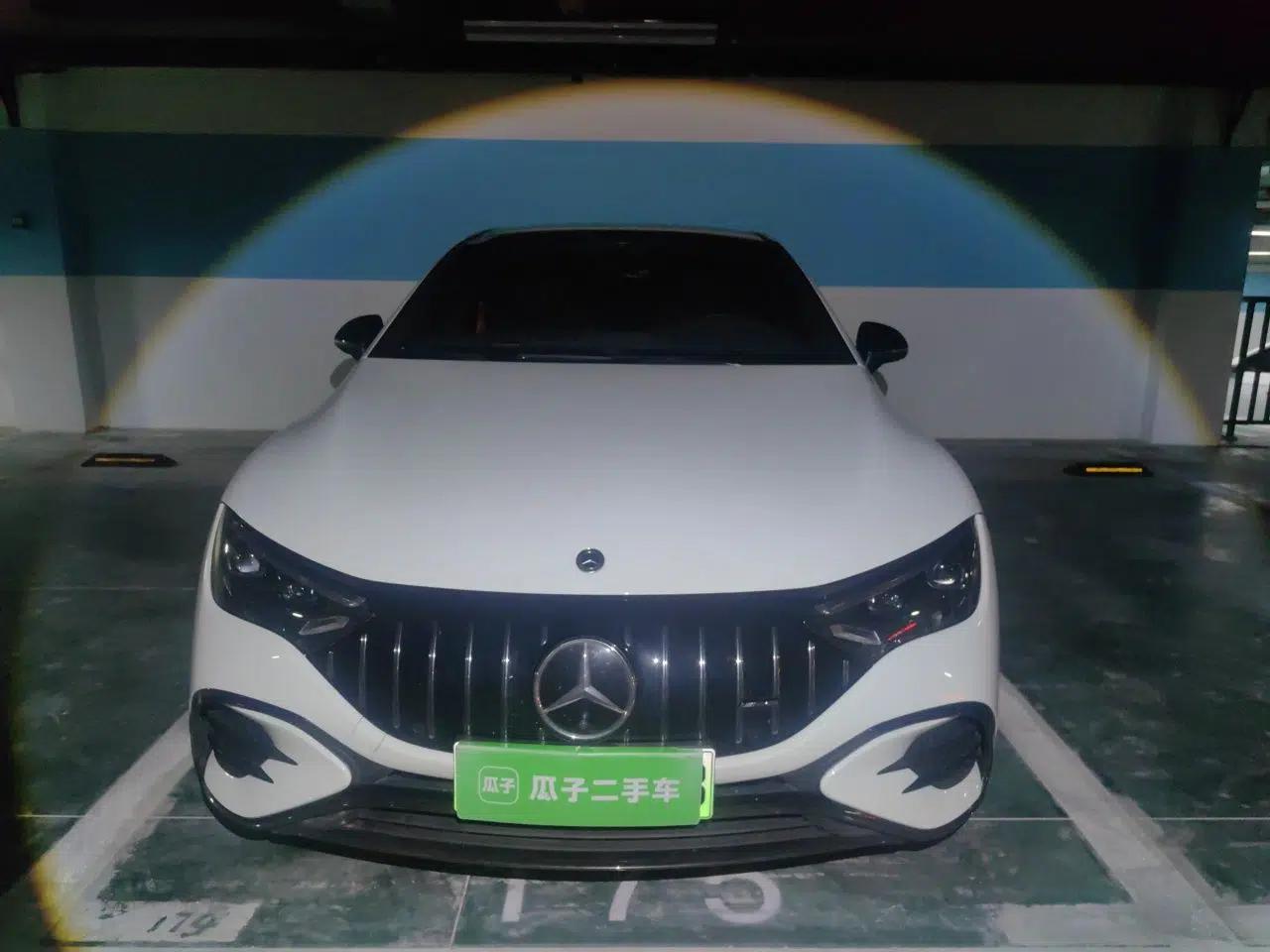 Mercedes-Benz EQE AMG 2023 AMG EQE 53 4MATIC+ — миниатюра 2