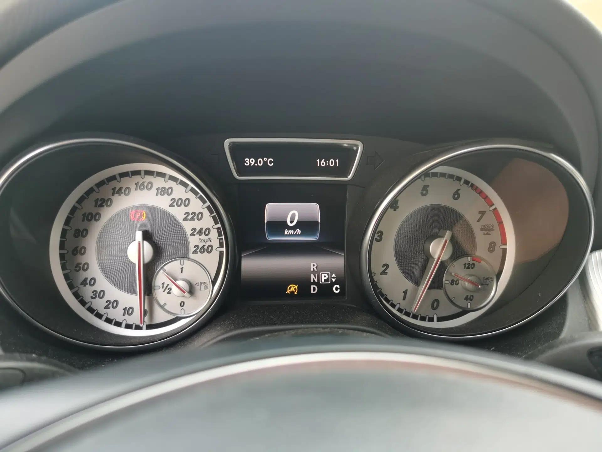 Mercedes-Benz CLA 2016 CLA 200 Style Edition — миниатюра 11