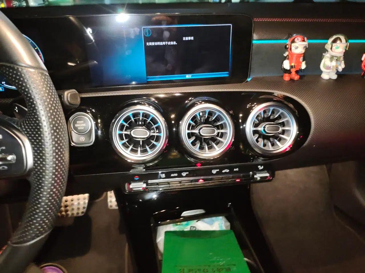 Mercedes-Benz CLA 2021 CLA 200 — миниатюра 13