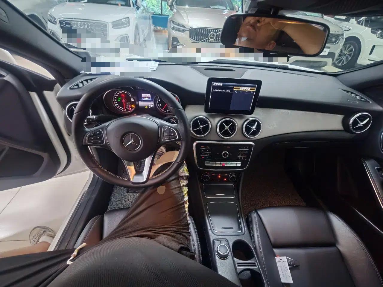 Mercedes-Benz CLA 2018 CLA 200 Sport Edition — миниатюра 12